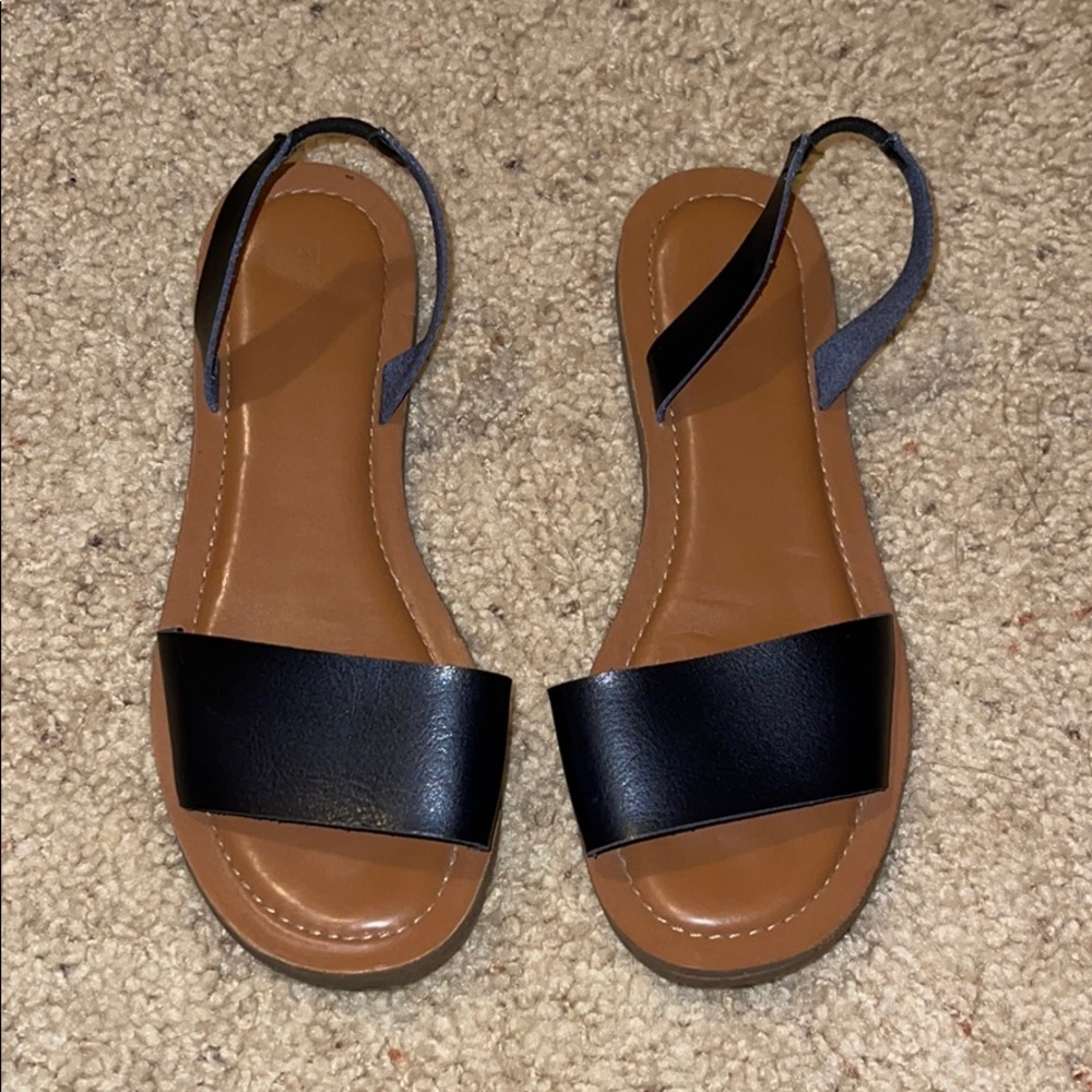 Black strap sandals